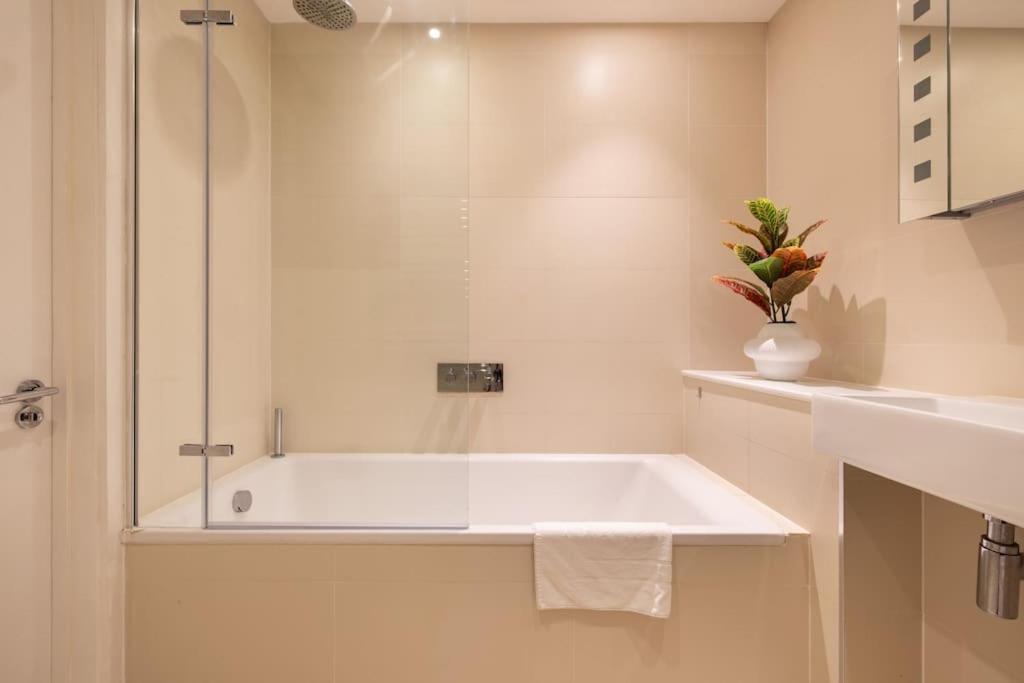 Apartamento Wild Roses Serviced - Borough